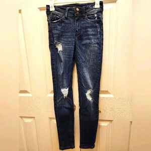 Kancan Mid Rise Super Distressed Skinny Jeans - Size 24- NWOT 💙
